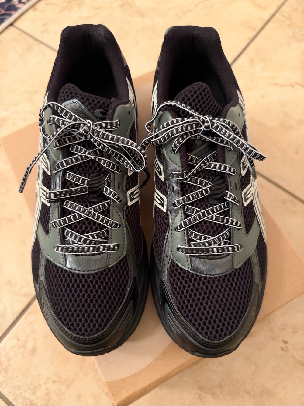 Asics Men's Gel 1130 Black Glacier Grey sz 10
